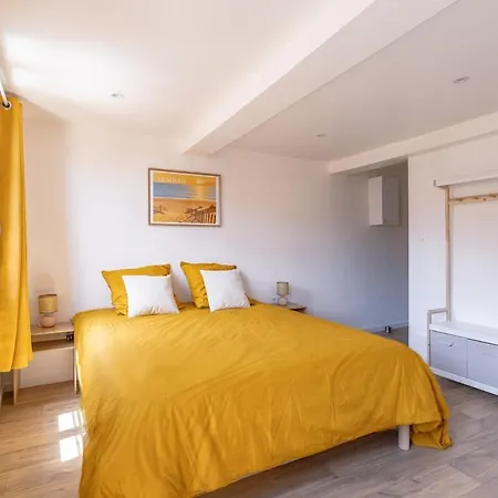Du Soleil - - Hypercentre Appartement *